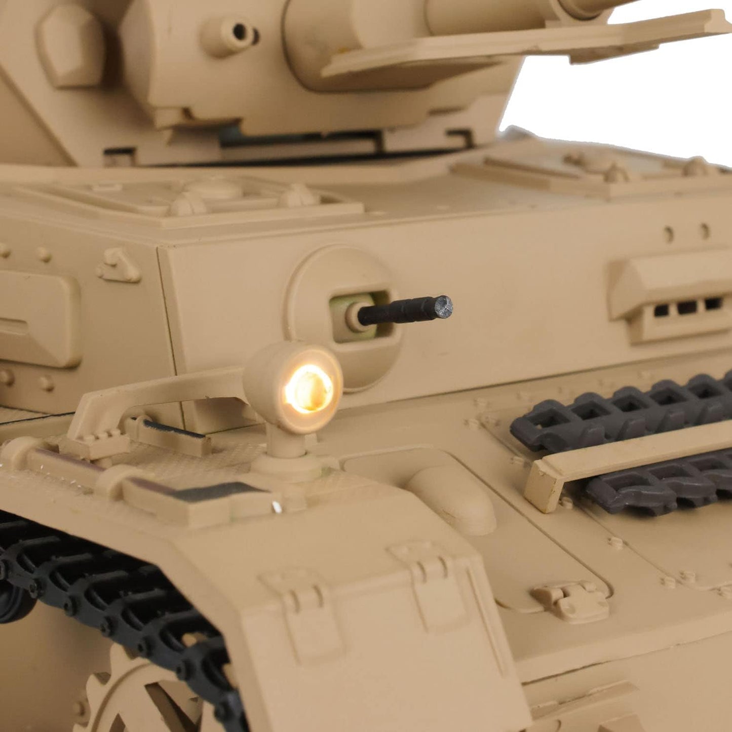 Heng Long Panzerkampfwagen IV Type F 1:16 RC Tank