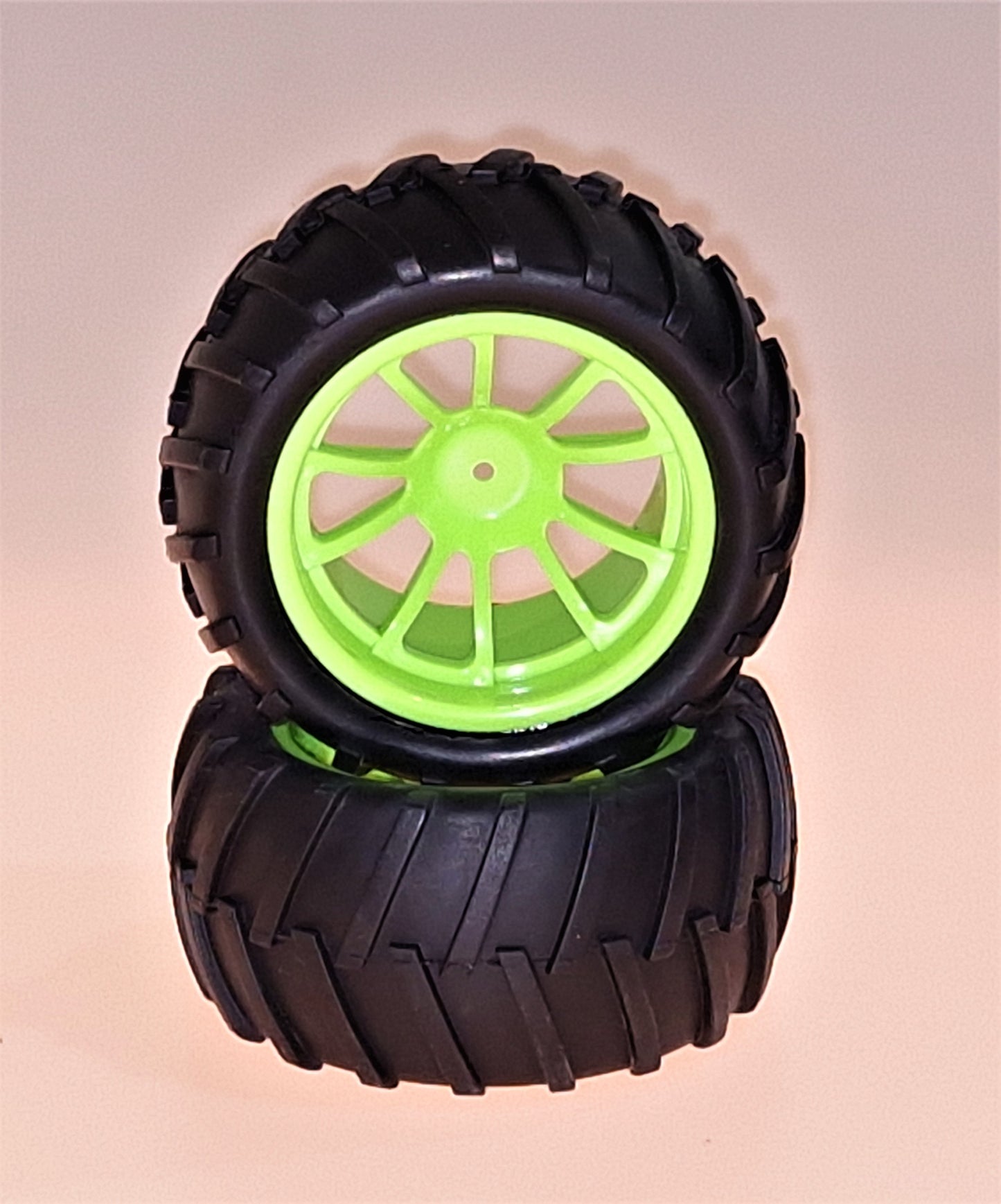 08010G Himoto Velg + Band  GREEN 1:10 TRUCK (2St)