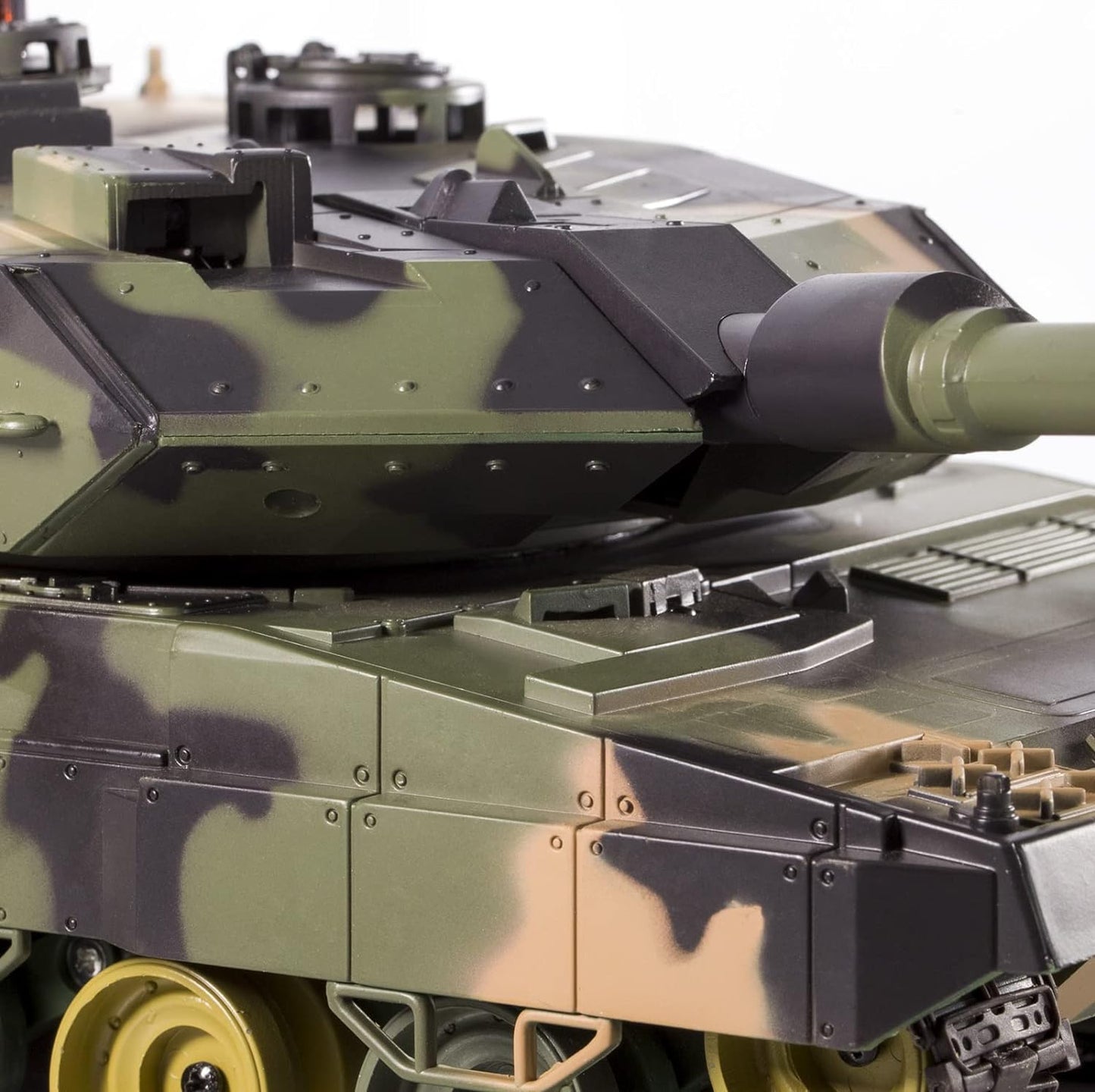 Heng Long Leopard II 1:24 RC Tank